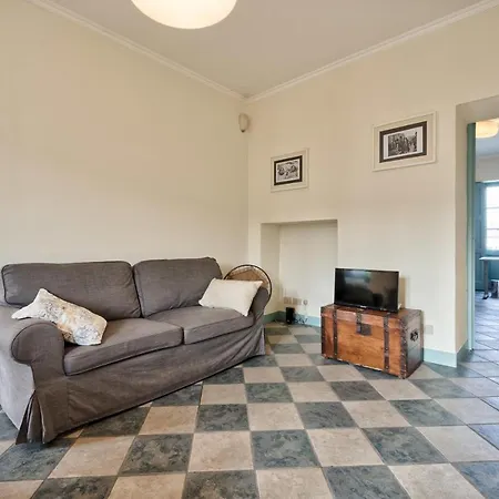 Casa Bianca - Museo Del Cinema Apartman *